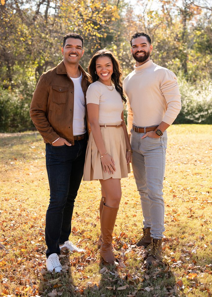Outdoor family portrait session by Edmond family photographer J. Hill Photography
